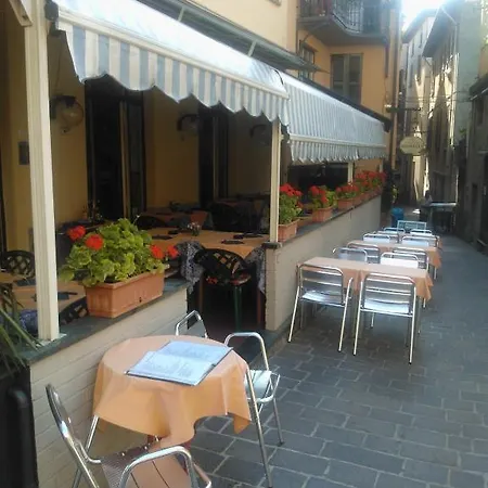 Vecchia *