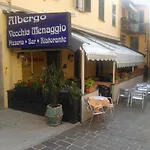 Vecchia Hotel *
